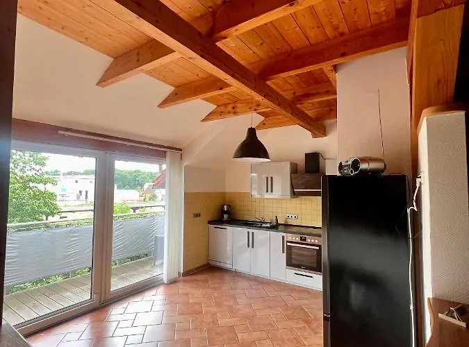 Bahnsteig 1 * 奎德林堡